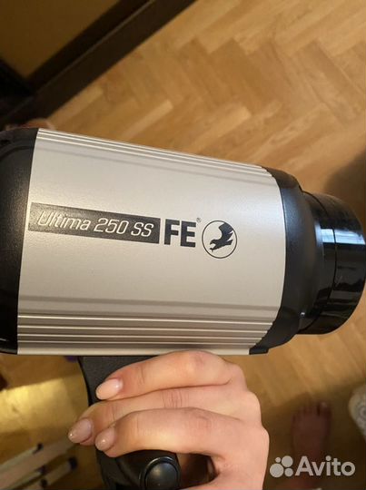 Вспышка студийная falcon eyes ultima 250ss