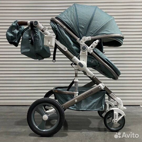 Коляска новая