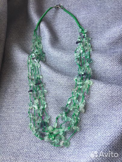 Бусы из натуральных камней