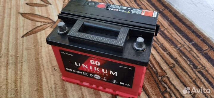 Аккумулятор автомобильный 60