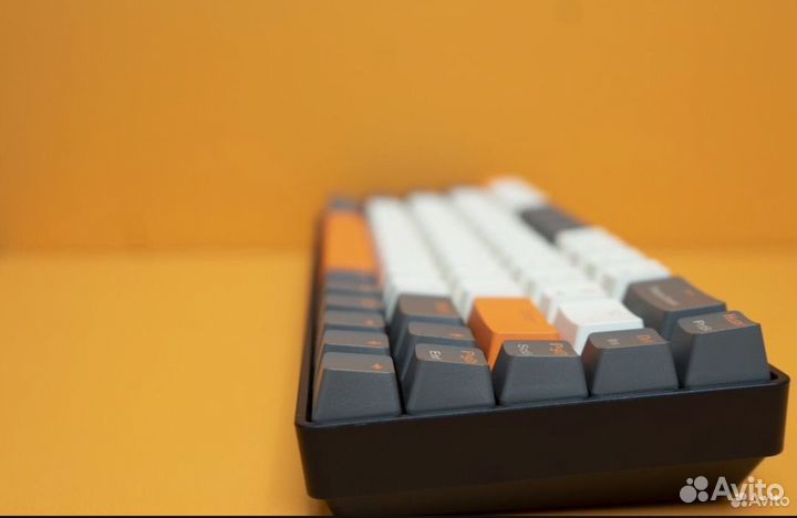Беспроводная механическая клавиатура Ziyolang