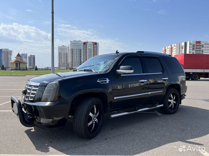 Cadillac Escalade AT, 2006, 264 000 км