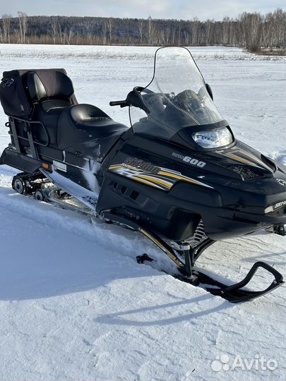 Продам снегоход BRP SKI-DOO scandik SUV 600