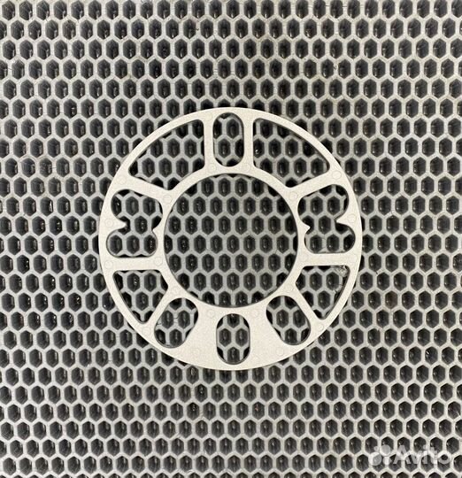 Проставки 10мм универсальные для всех марок 2шт