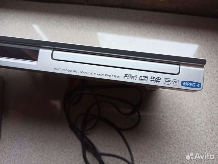 Продам DVD плеер Samsung DVD-P350K
