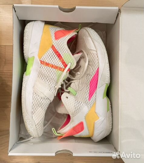 Кроссовки мужские баскетбольные