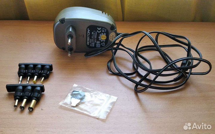 Универсальный блок питания Robiton DN500
