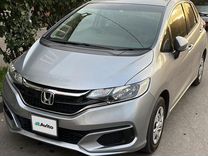 Honda Fit 1.3 CVT, 2018, 65 101 км, с пробегом, цена 1 599 000 руб.