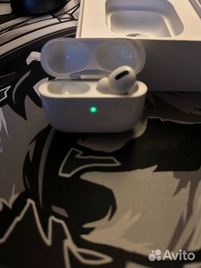 Наушники apple airpods pro правый