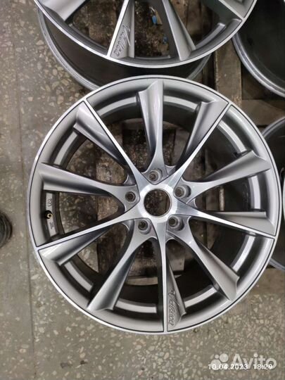 R18 ET35 DIA73.1 J8 5/114.3 Тойота Лексус