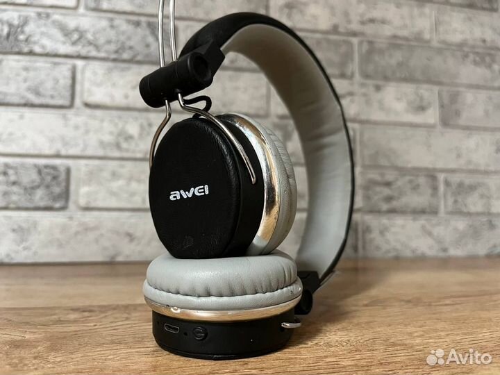 Bluetooth-наушники Awei A700BL