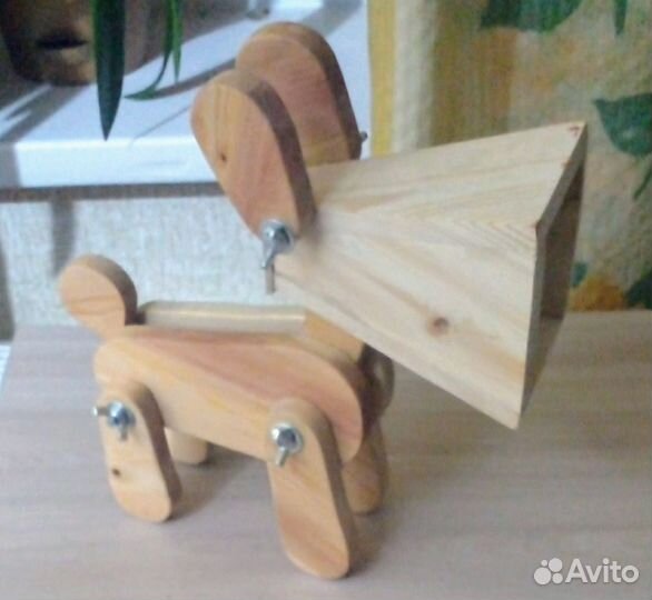 Светильник настольный