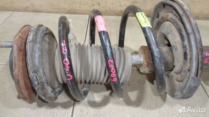 Пружина передняя Toyota Camry 50