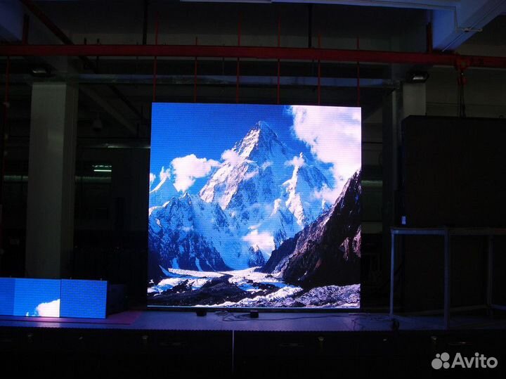 Светодиодный экран / Видеопилон / Рекламный экран