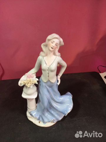 Фарфоровые статуэтки