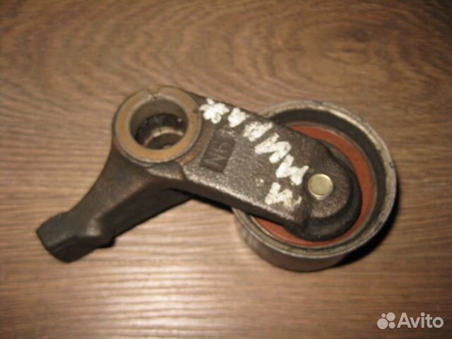 Кронштейн ролика Mitsubishi Mirage (91-95 года) CA