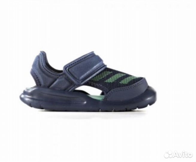 Сандалии adidas 20