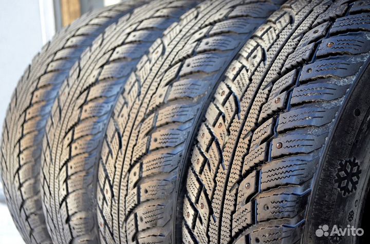 Kumho I'Zen RV Stud KC16 225/65 R17