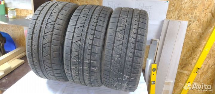 Vitour Ice Line 245/45 R17 99H