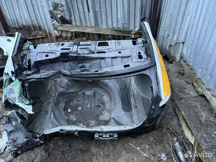 Задняя часть кузова kia rio 4