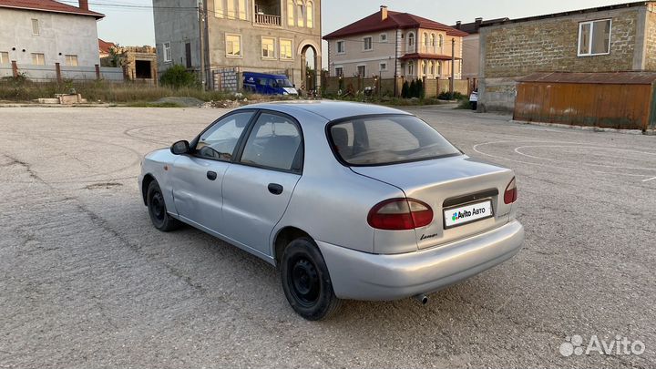 Daewoo Lanos 1.5 МТ, 2008, 300 000 км