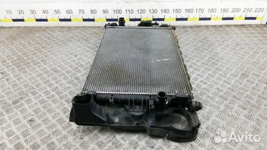 Радиатор системы охлаждения volvo V70 3 (94Y12KA01