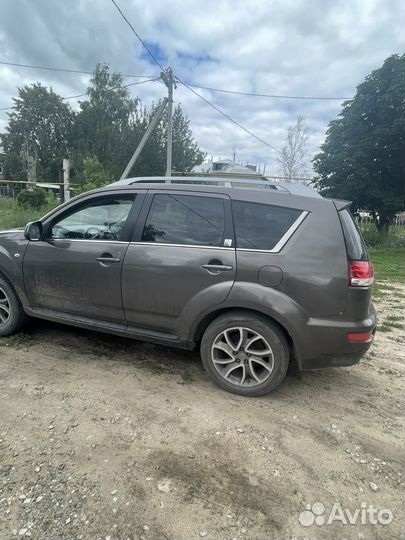 Citroen C-Crosser 2.4 CVT, 2010, 218 000 км