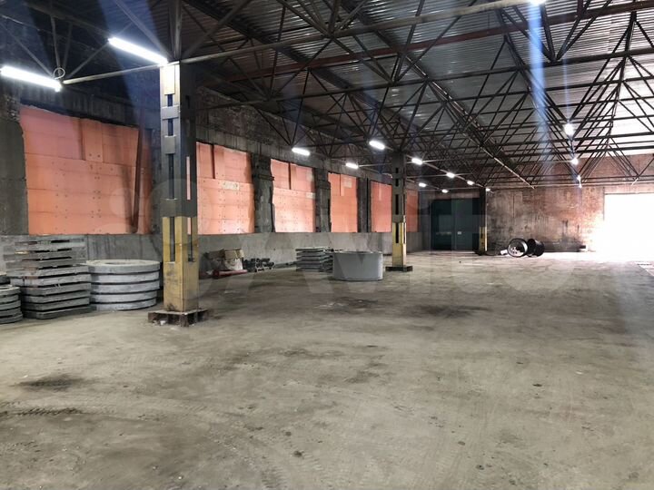 Тёплый Склад, 2253 м²