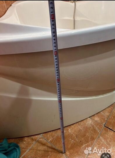 Ванна угловая бу 10т.р