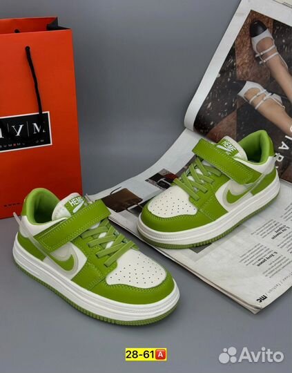 Кроссовки nike детские