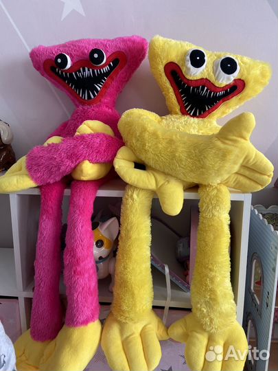 Мягкие игрушки хаги ваги,киси миси (метровые)