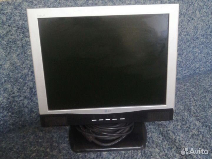 Монитор LG-566LM