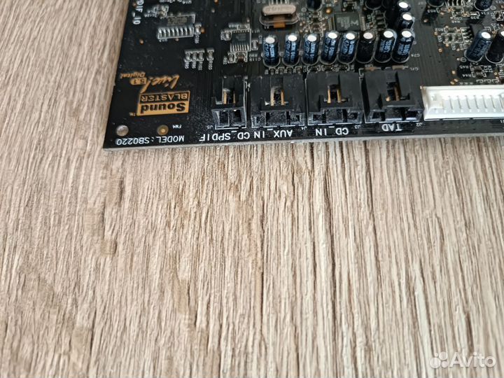 Звуковая карта Creative EMU10K1-JFF