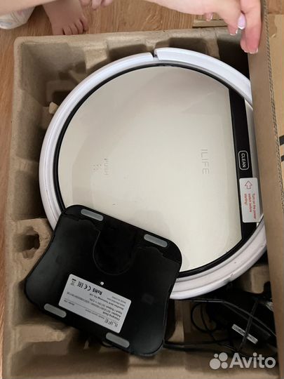 Робот пылесос