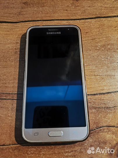 Samsung Galaxy J3 (2017), 2/16 ГБ