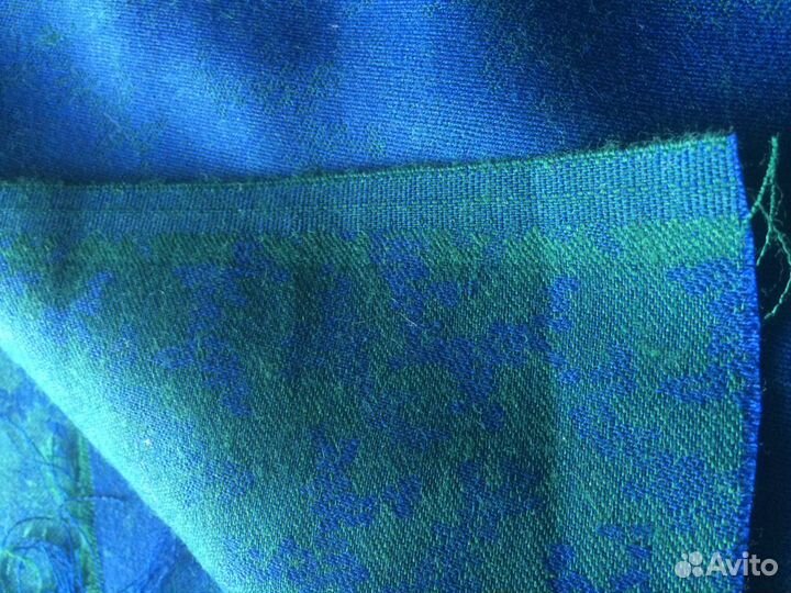 Ткань шерстяная плательная