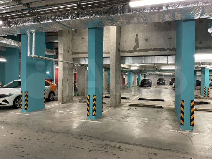 Машиноместо, 17 м²