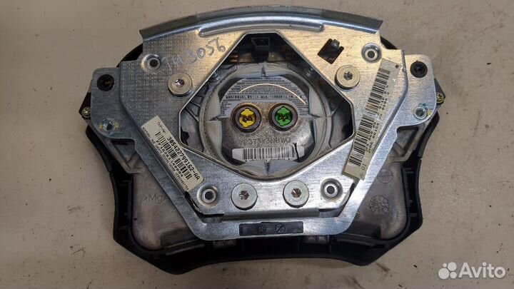 Подушка безопасности водителя Mercedes C W203, 2006