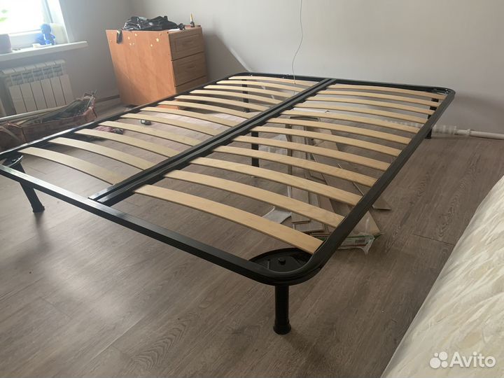 Кровать двухспальная евро бу