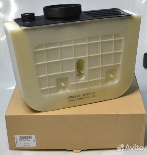 Фильтр воздушный (оригинал) VAG 4M0133843C