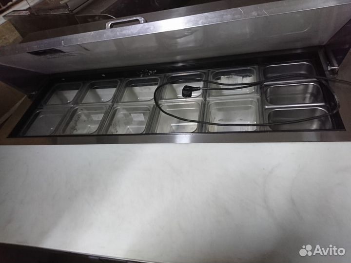 Преп-стол для сбора сэндвичей True tssu-48-12