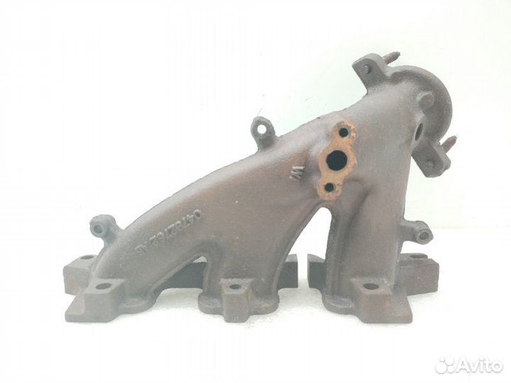 Выпускной коллектор правый Chrysler 300C LX 2.7