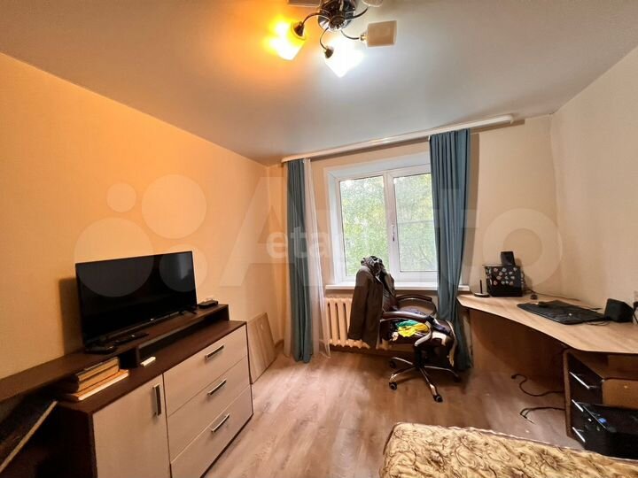 2-к. квартира, 53 м², 3/5 эт.