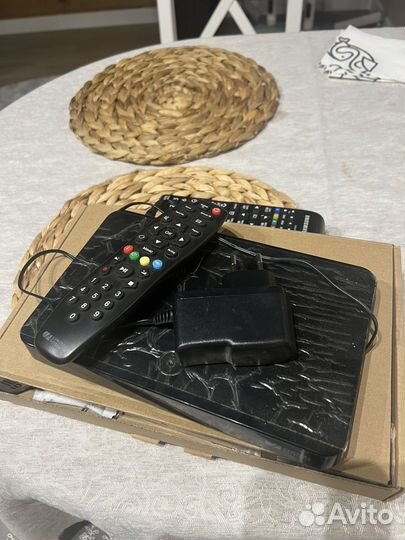 Тарелка триколор+приставка