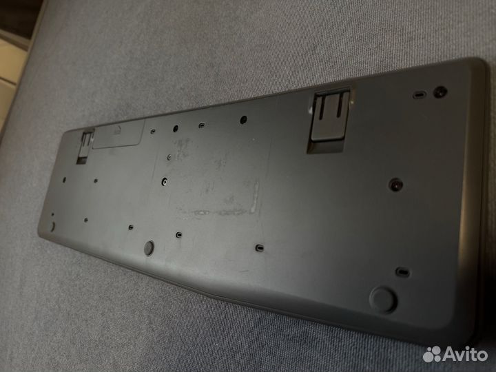 Беспроводная клавиатура Logitech