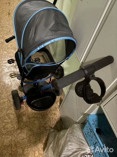 Трехколесный велосипед