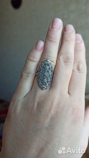 Серебряное кольцо женское