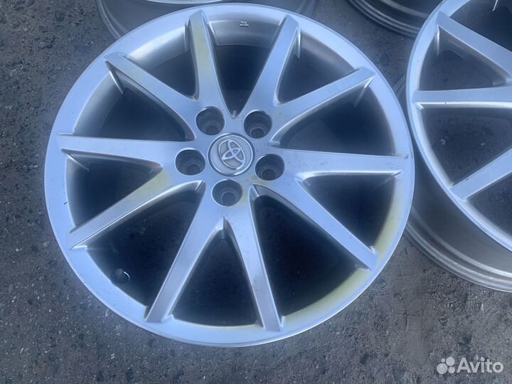 Диски Оригинал Toyota R18 5*114.3 4шт