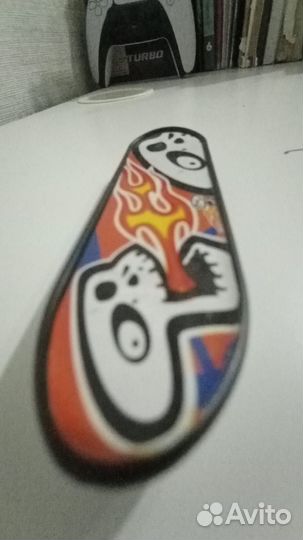 3 машинок и скейт в подарок