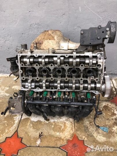 Головка двигателя